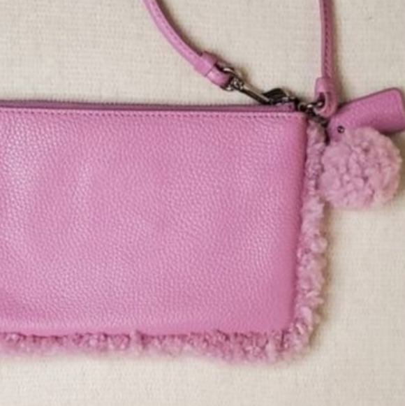 Coach Pink Sherling Trim Genuine Leather Mini Handbag Wristlet W/ Hangtag Pompom - Picture 3 of 6